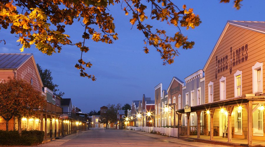 Disney Hotel Cheyenne Disneyland Paris ambiance Far West avis tarifs
